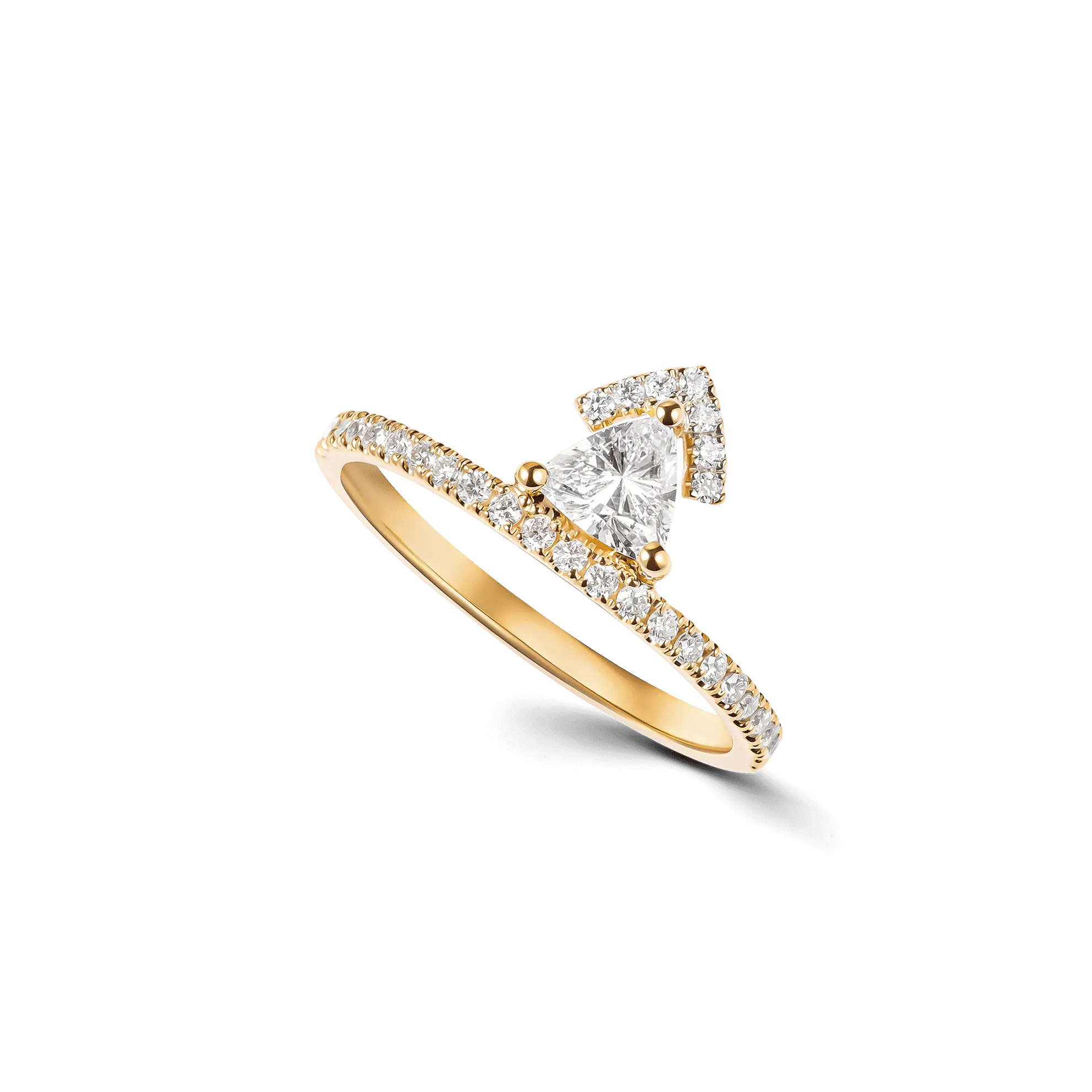 Victoria Accent ring in 18K yellow gold, featuring a single-band design with a 0.45ct triangle-cut lab-grown diamond in a castle setting.